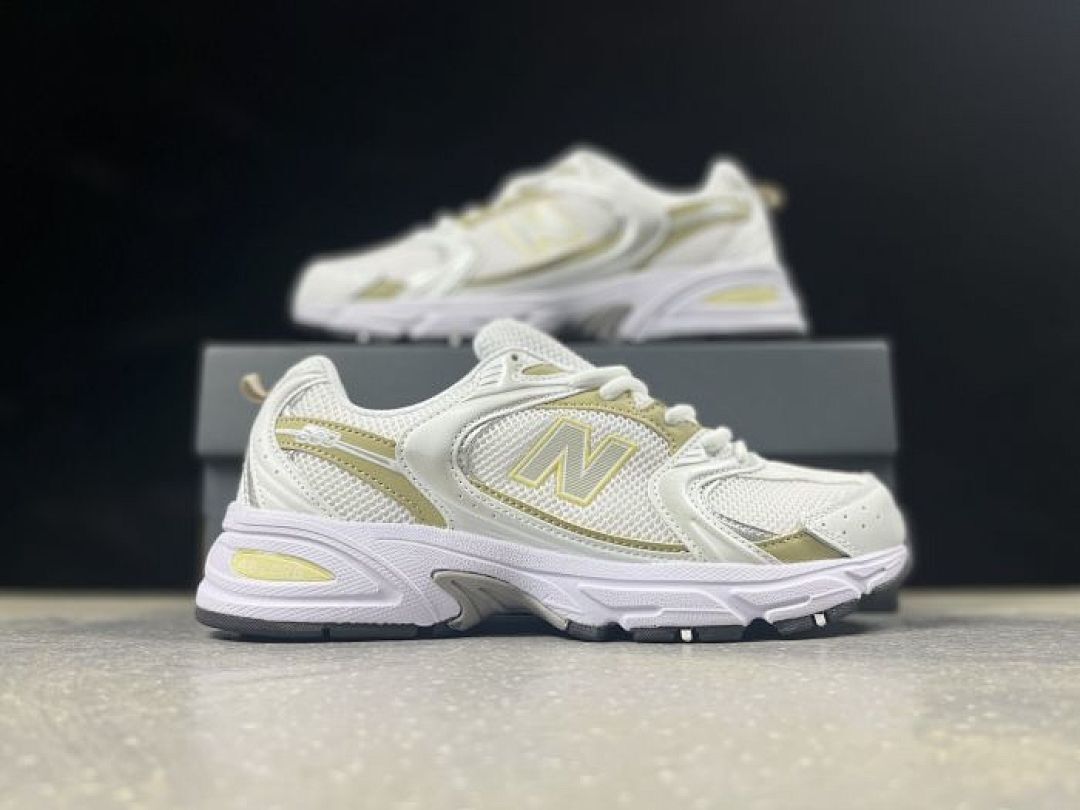 New Balance 530 White Gold Metallic Running Shoes Trainers Unisex MR530CC