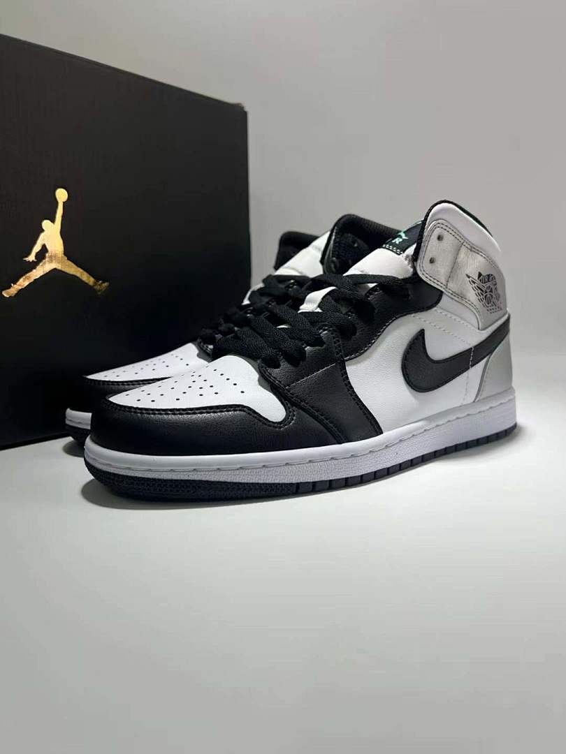 Air Jordan 1 Mid Black White Aluminum DQ8426-001 Men's Women's Sneakers Shoes