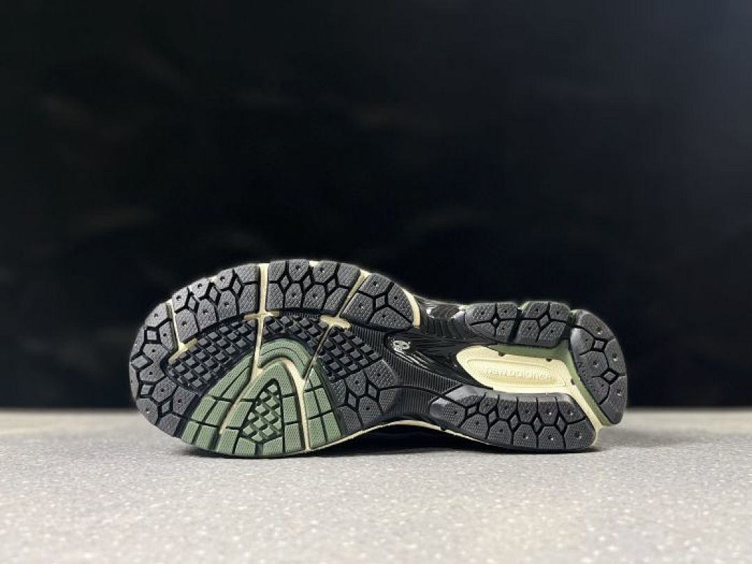 New Balance 1906L Loafer Slip-On Shoes Olive Green Navy Silver N-ERGY - Image 3