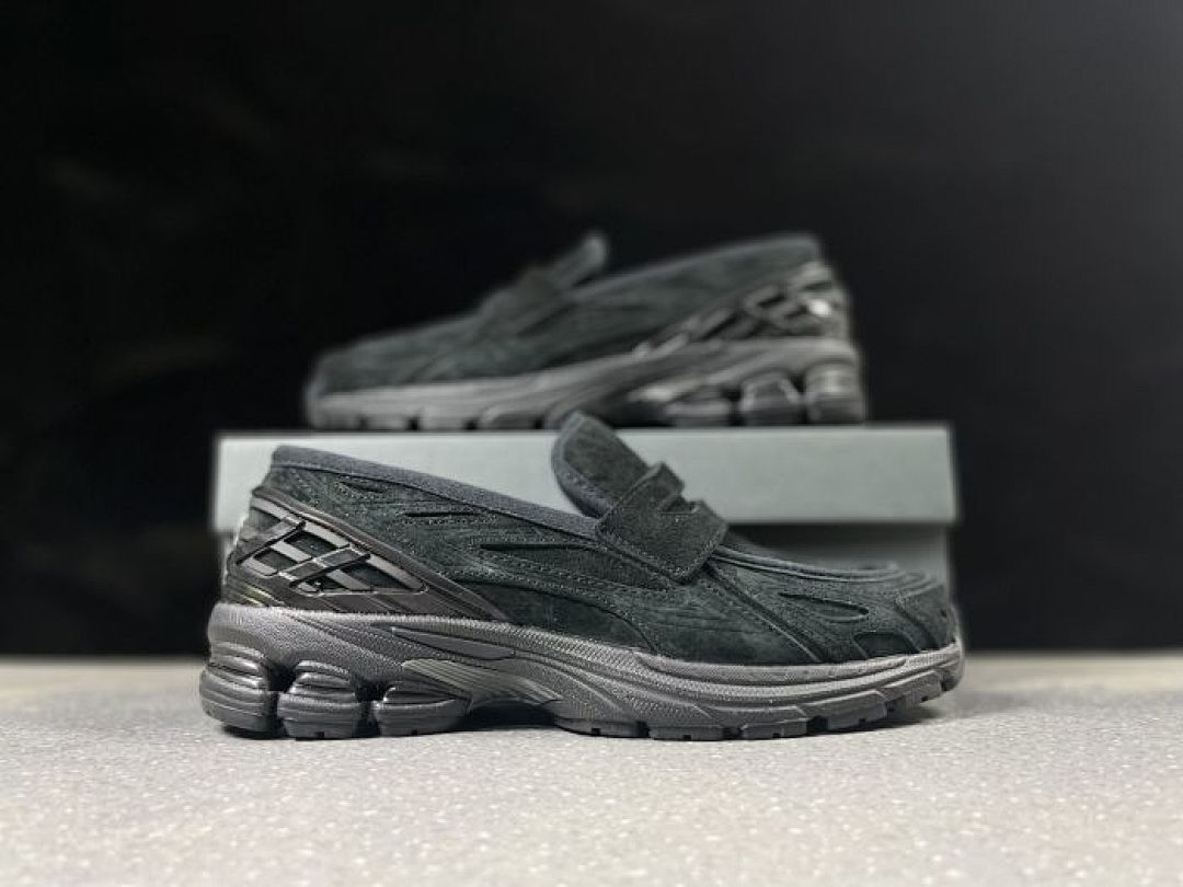 New Balance 1906L Triple Black Suede Loafer Slip-On Shoes M1906LNB