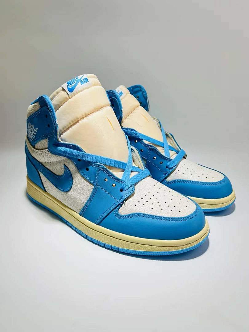 Nike Air Jordan 1 Retro High OG Washed Blue Sneakers DZ5485-100 - Light Blue Sail Cream White AJ1 High Shoes - Image 2