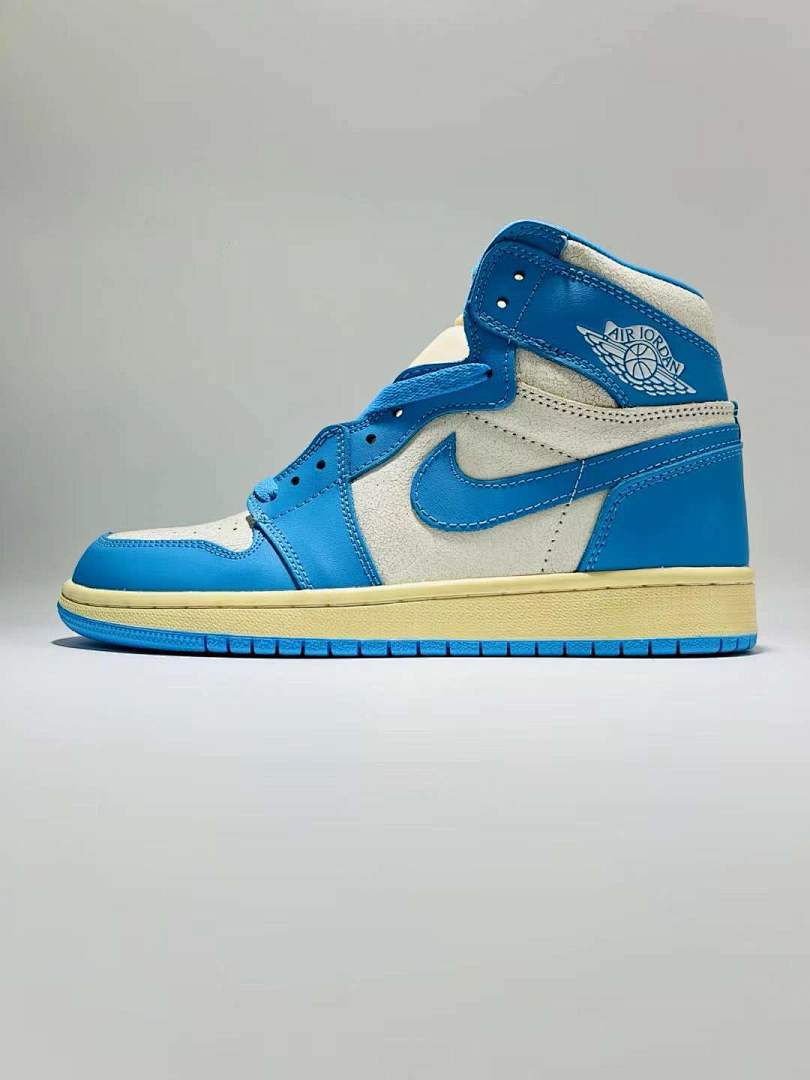 Nike Air Jordan 1 Retro High OG Washed Blue Sneakers DZ5485-100 - Light Blue Sail Cream White AJ1 High Shoes - Image 3