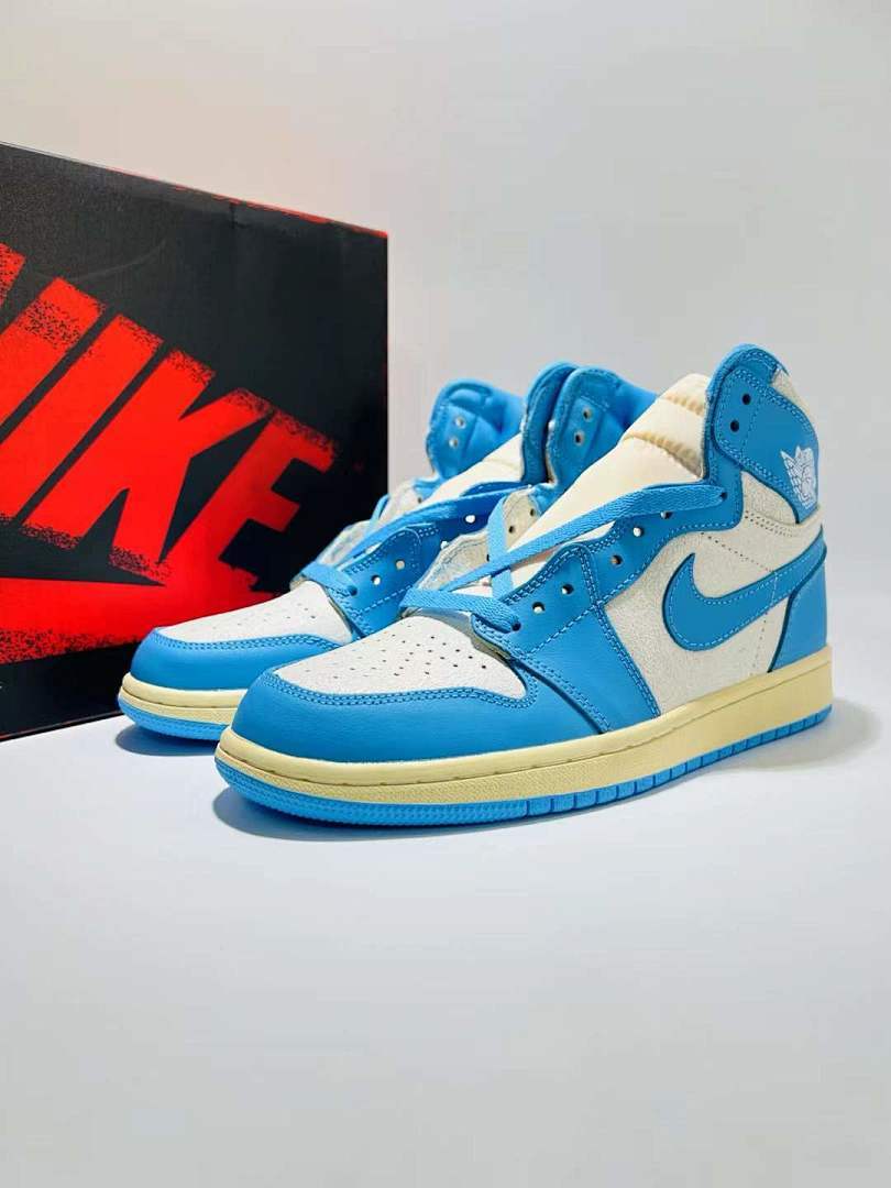 Nike Air Jordan 1 Retro High OG Washed Blue Sneakers DZ5485-100 - Light Blue Sail Cream White AJ1 High Shoes - Image 10