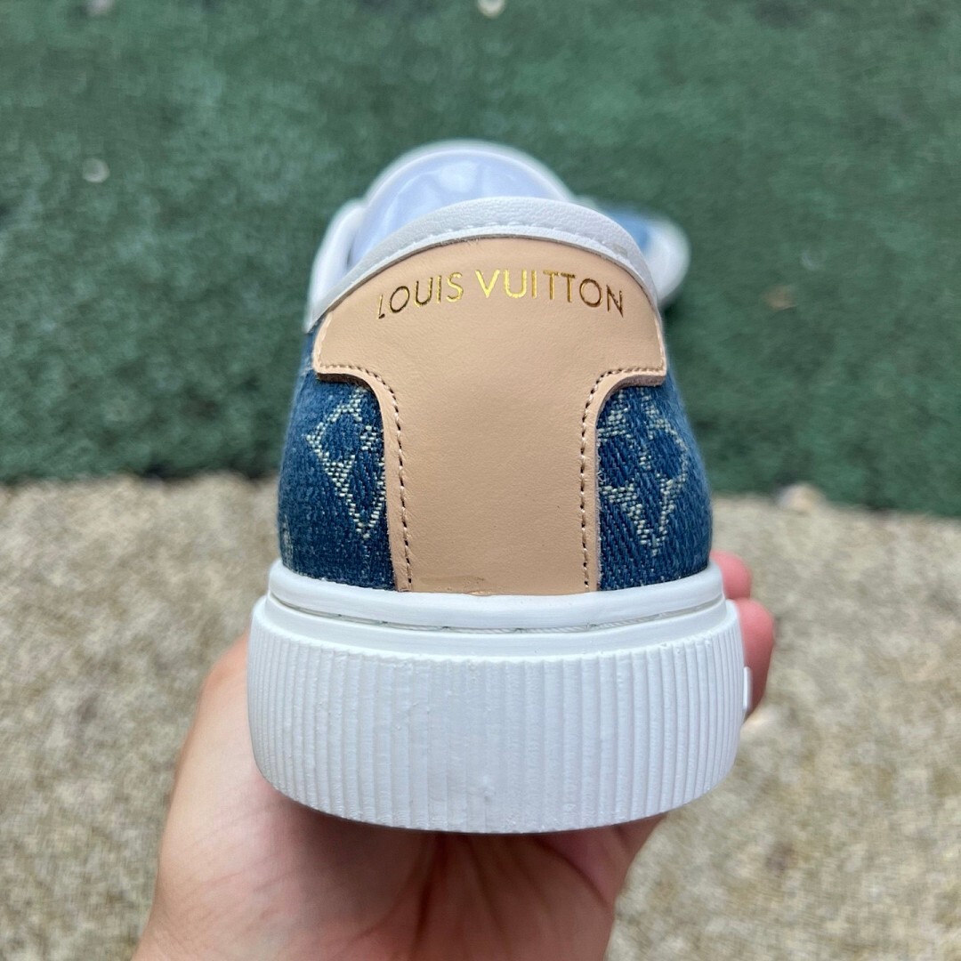 Louis Vuitton Stellar Sneaker 1A87D0 - Image 8