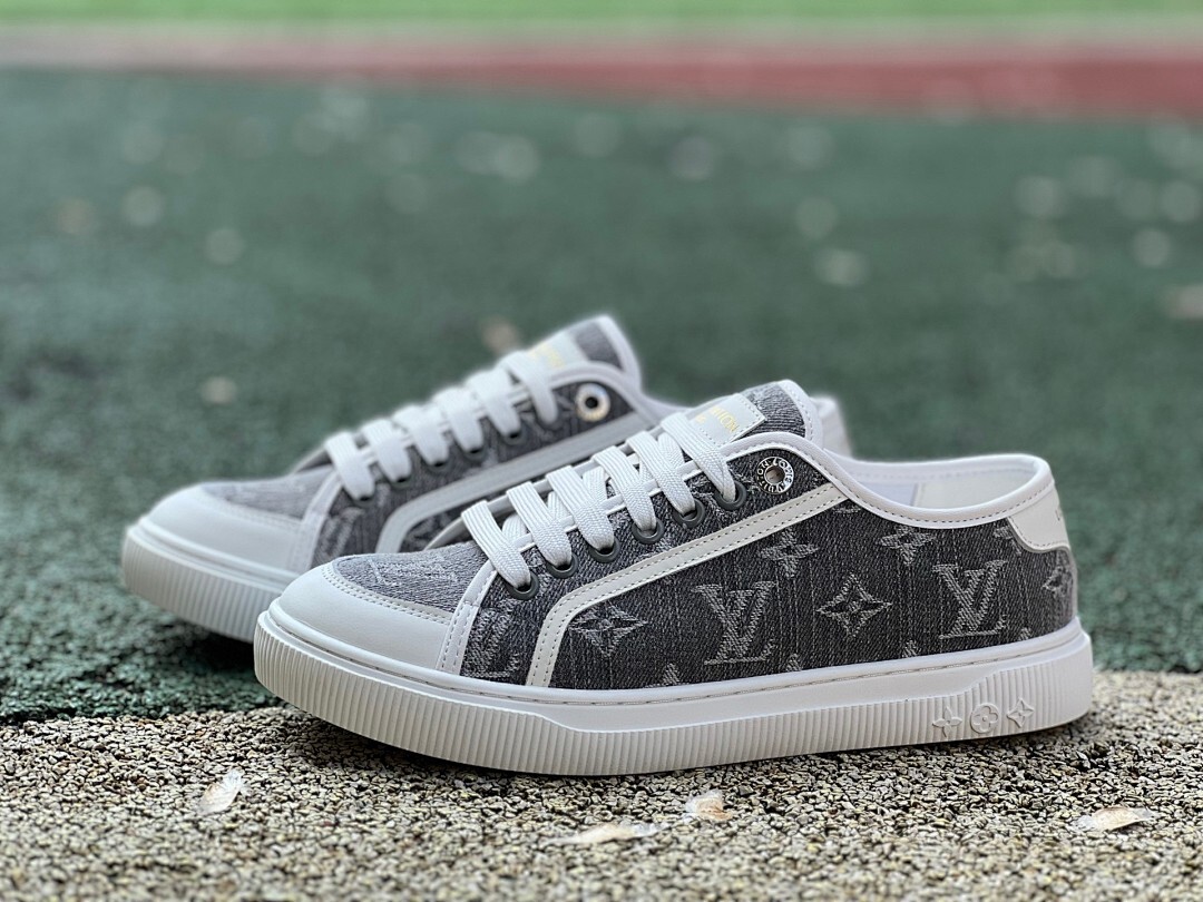Louis Vuitton Frontrow Sneaker Monogram Denim Grey - Image 10
