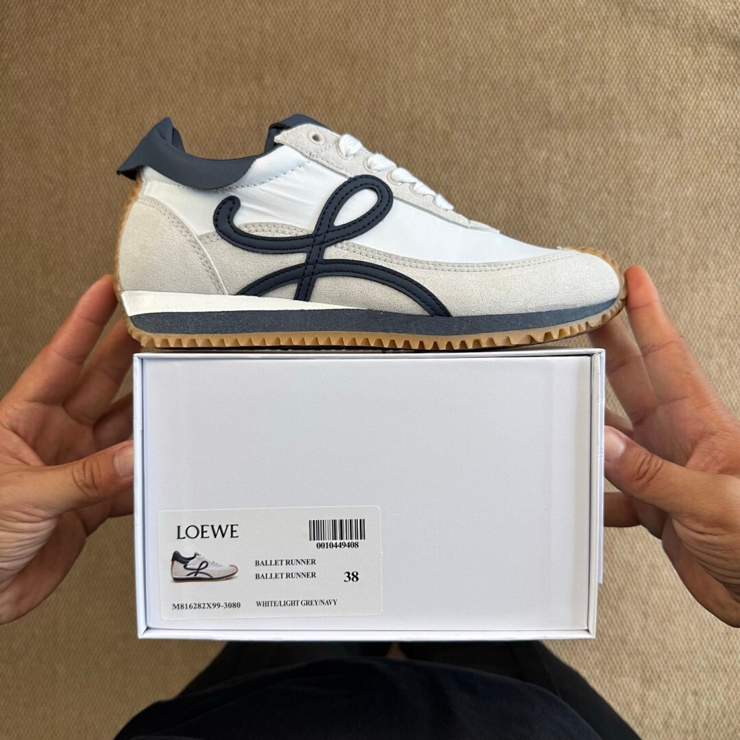 Loewe Flow Runner in nylon and suede White/Navy - Image 3