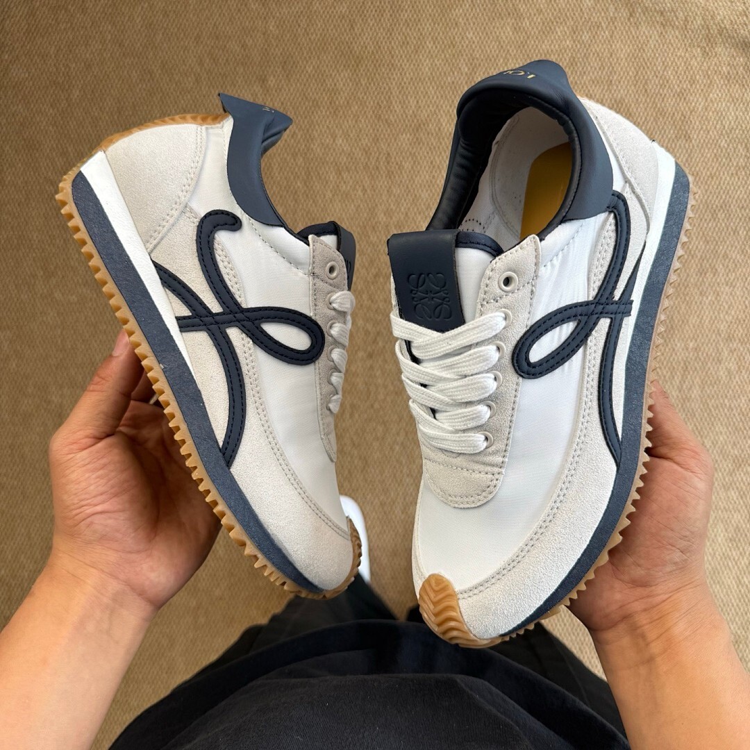 Loewe Flow Runner in nylon and suede White/Navy - Image 4