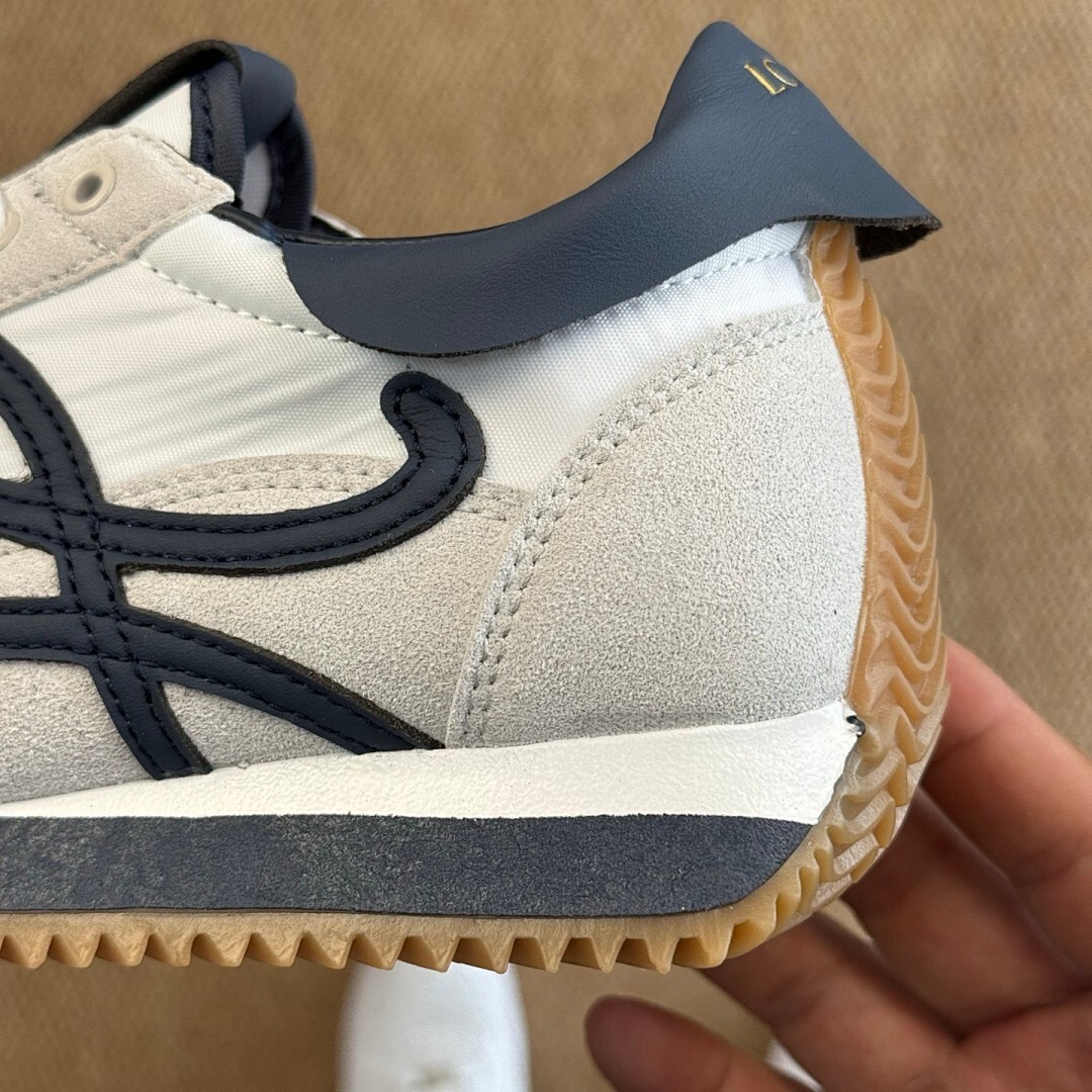 Loewe Flow Runner in nylon and suede White/Navy - Image 7