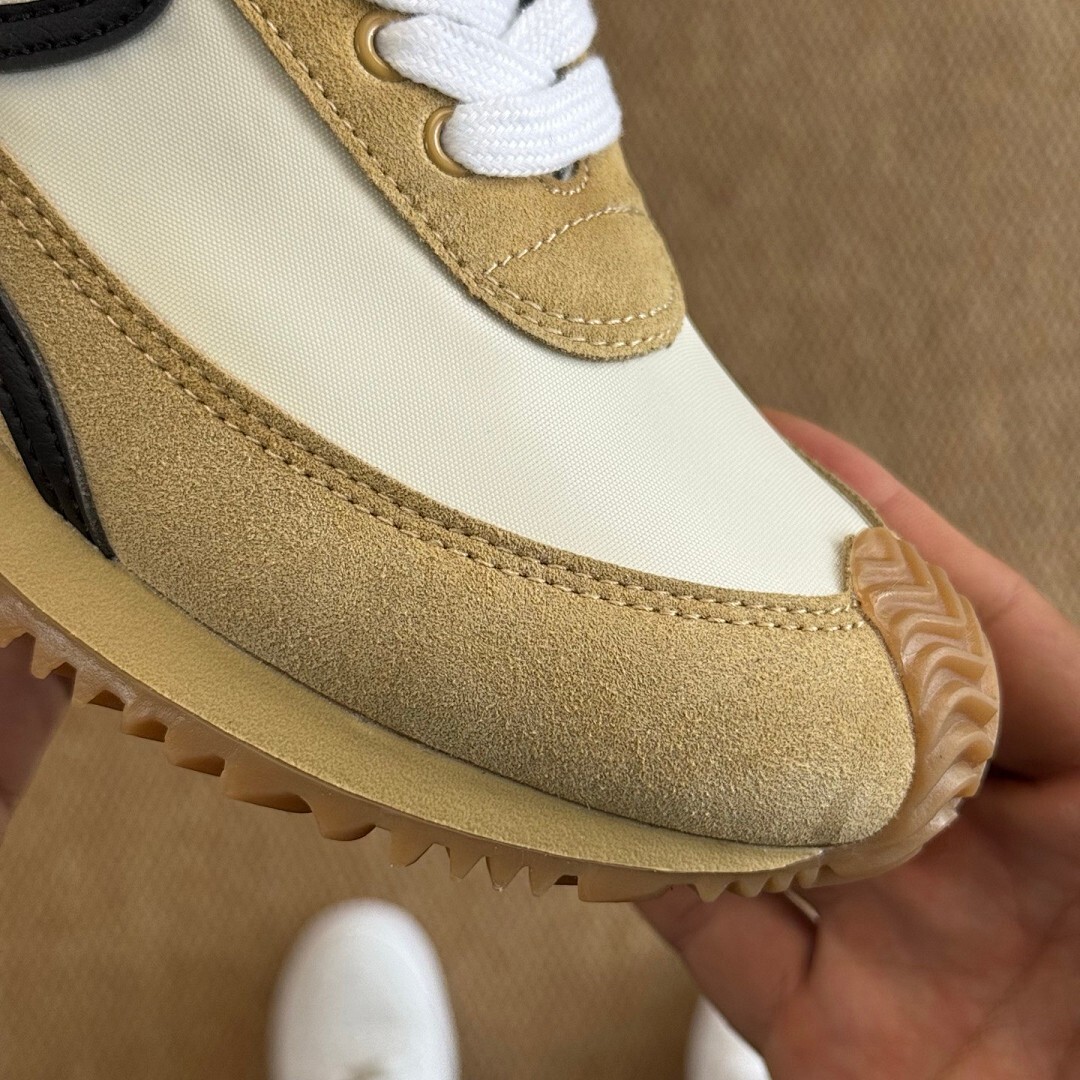 Loewe Flow Runner Sneakers White Beige Black - Image 5