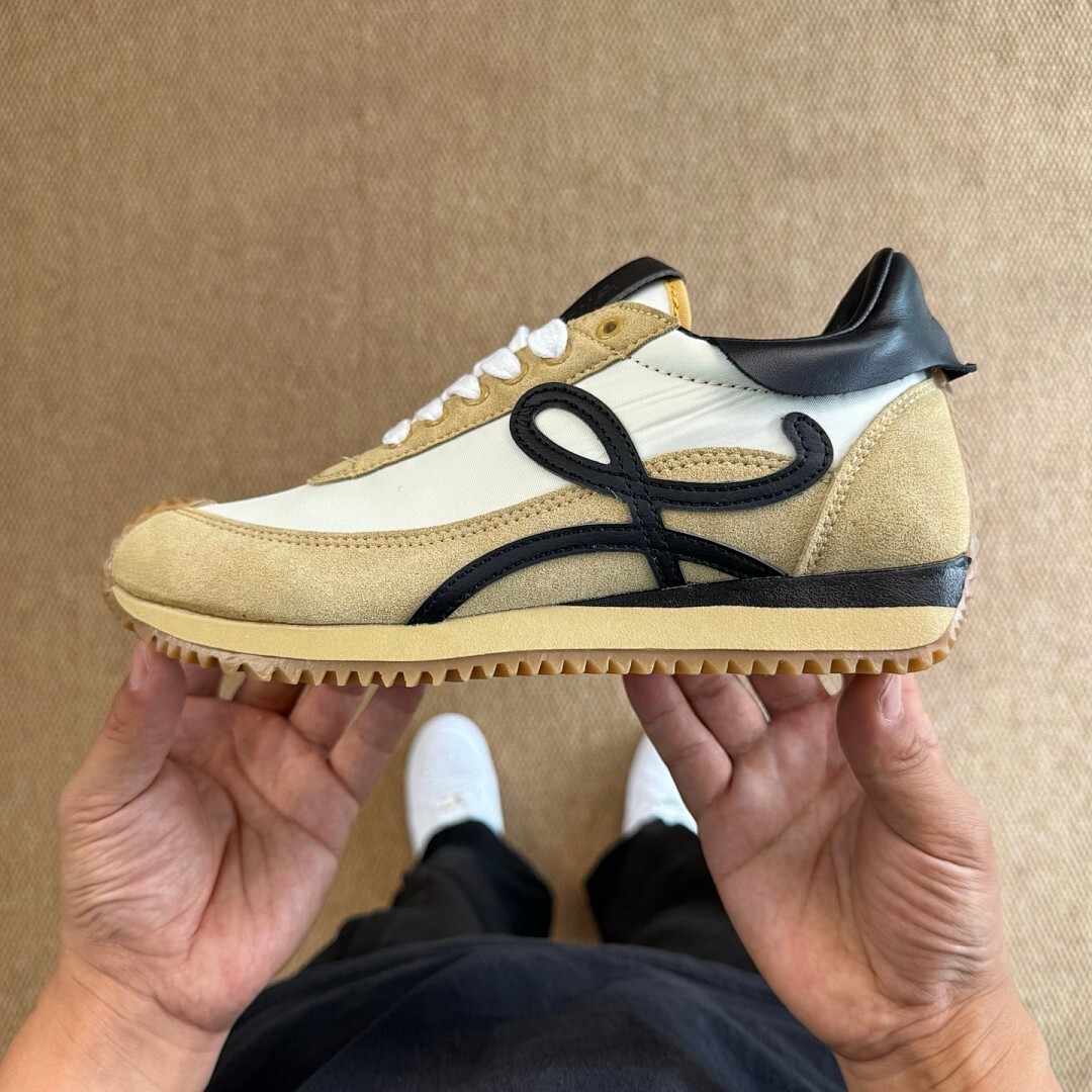 Loewe Flow Runner Sneakers White Beige Black - Image 10