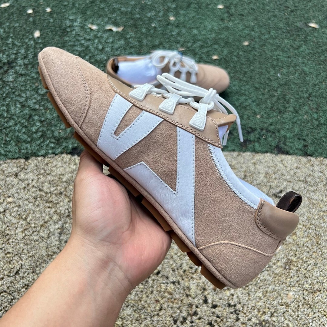 Louis Vuitton Fastlane Sneaker Beige White - Image 7