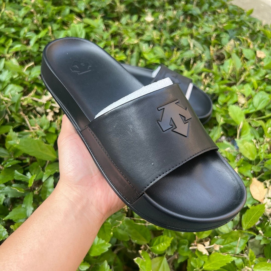 Descente D-Mover Slide Sandals Black - Image 8