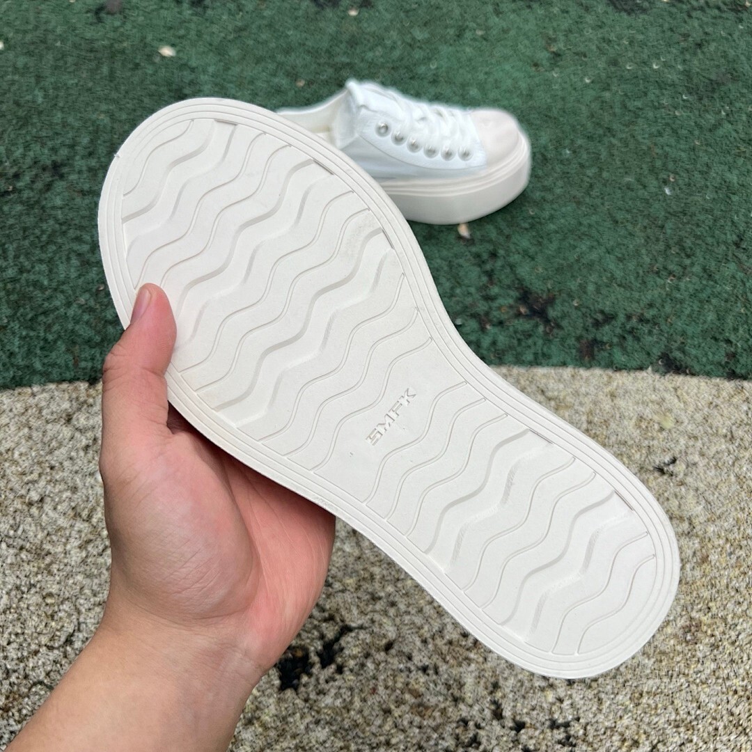 Fila Women's Stackhouse Crossover Platform Low-Top Canvas Sneakers - Image 6