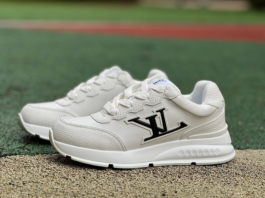 Louis Vuitton LV Runner Sneaker White Leather Black LV Monogram - Image 10