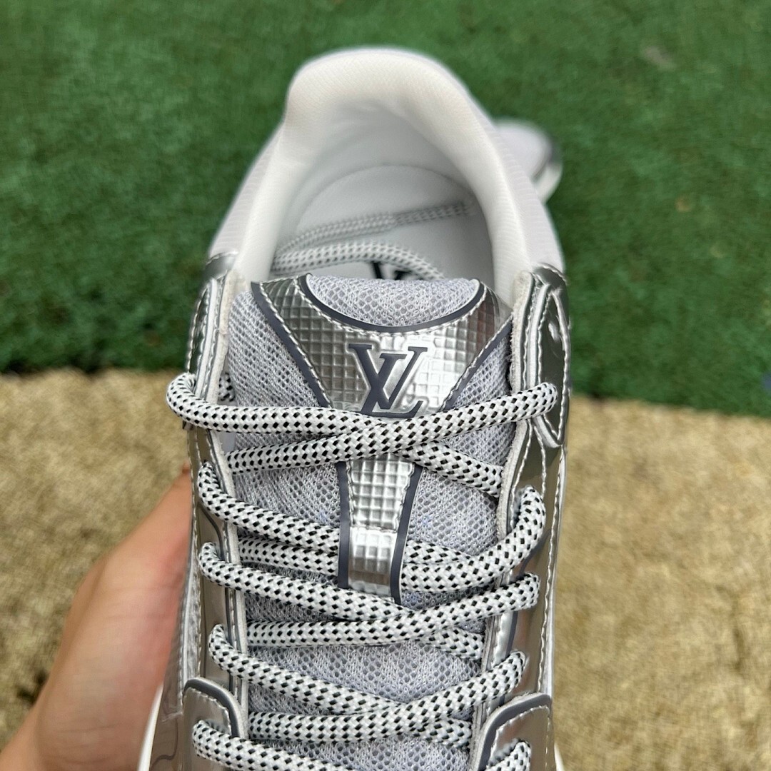 Louis Vuitton LV Run Away Pulse Trainer Metallic Silver 1ABCGM - Image 5