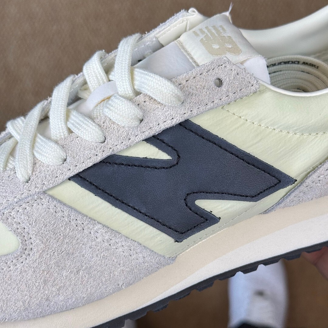 New Balance 320 Moonbeam with Phantom U320MP - Image 5