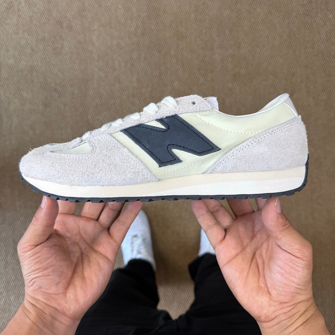 New Balance 320 Moonbeam with Phantom U320MP - Image 10