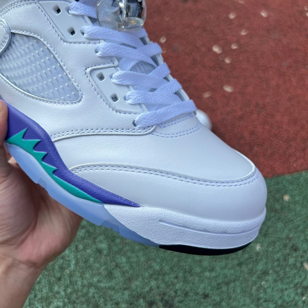 Air Jordan 5 Retro GS Grape Ice 440888-105 - Image 4