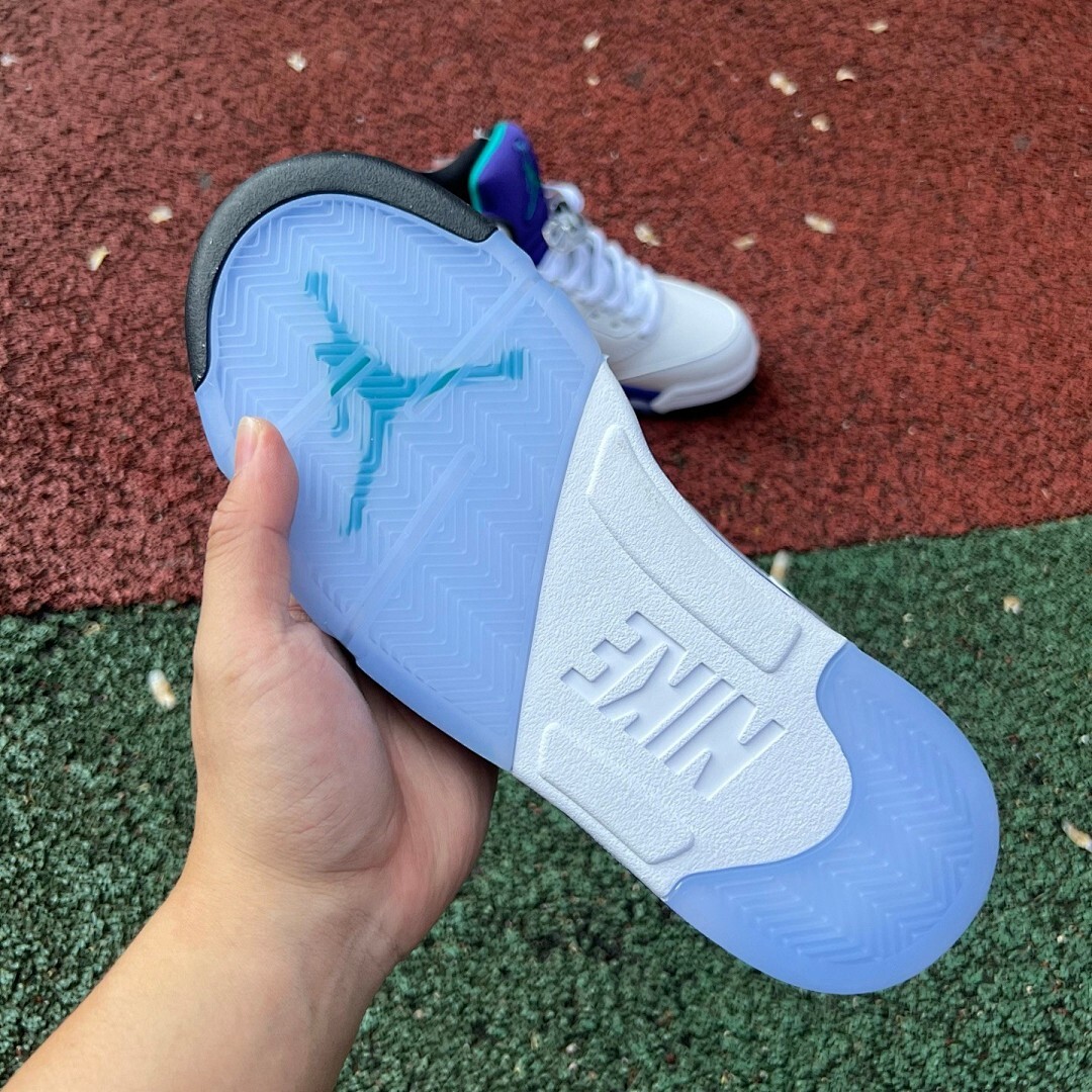 Air Jordan 5 Retro GS Grape Ice 440888-105 - Image 7