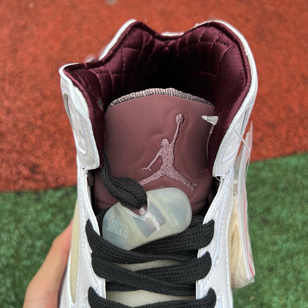 Air Jordan 5 Retro "Burgundy" (2023) DM9014-100 - Image 9