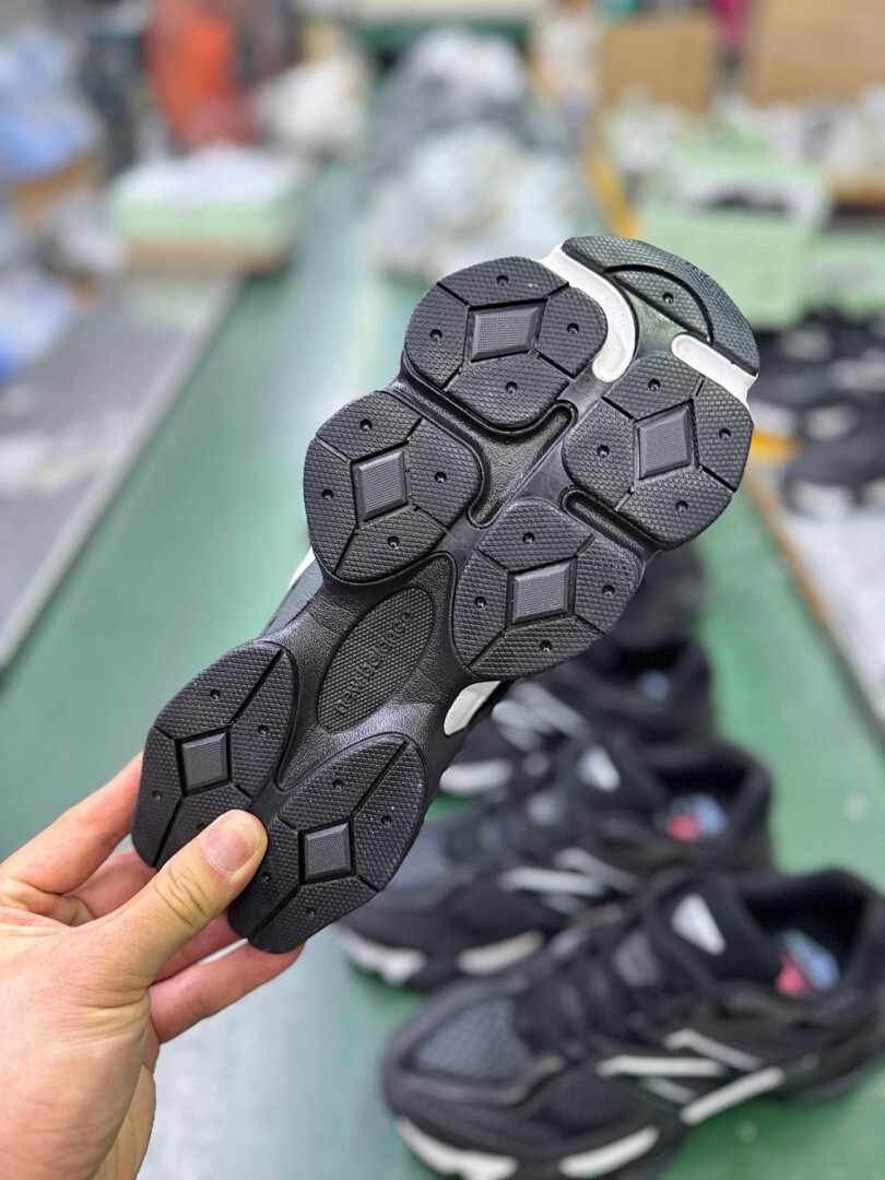 New Balance 9060 Black U9060BLK - Image 3
