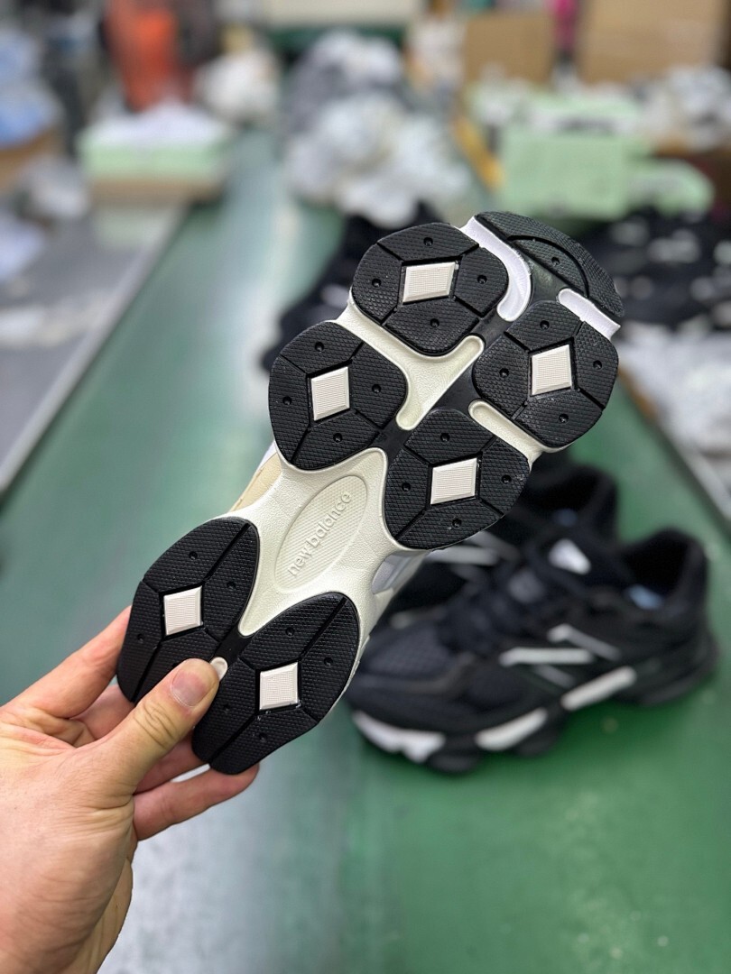 New Balance 9060 Sea Salt U9060MAC - Image 3