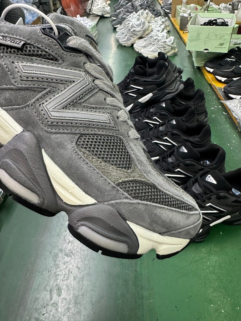 New Balance 9060 Grey - Image 5