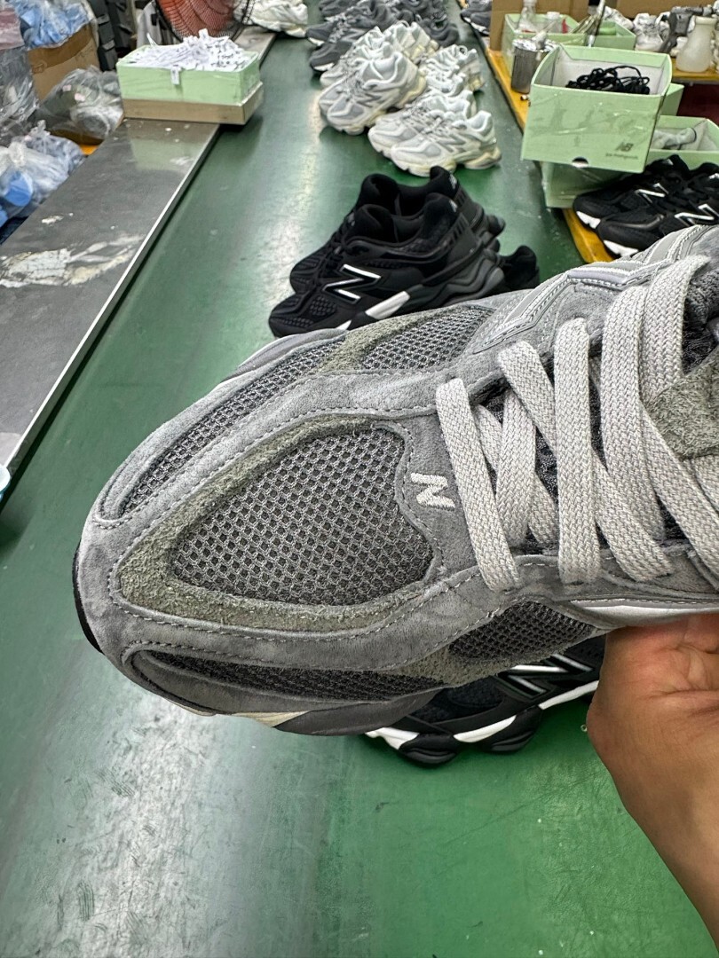 New Balance 9060 Grey - Image 9