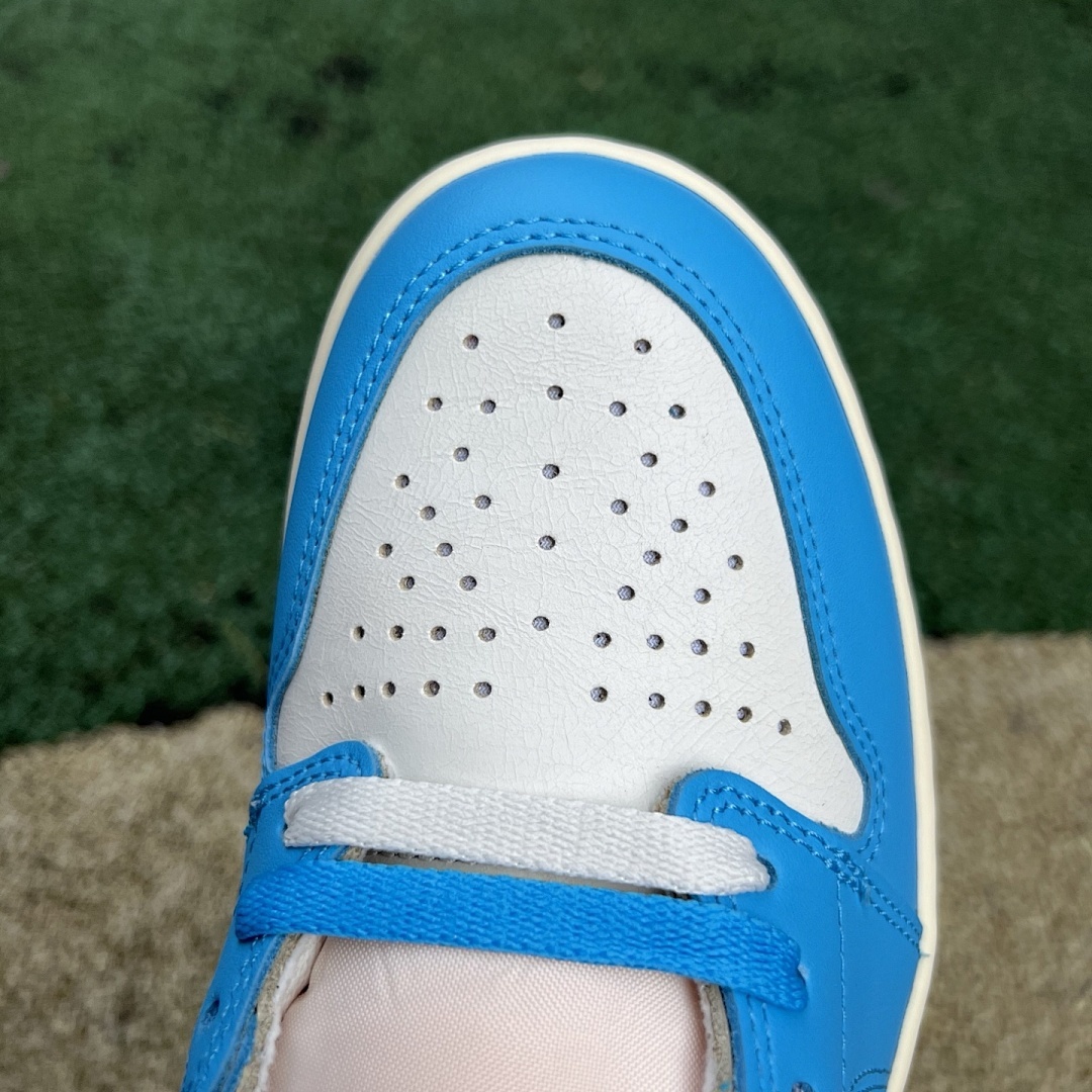 Air Jordan 1 Retro High OG 'University Blue' 555088-134 - Image 12