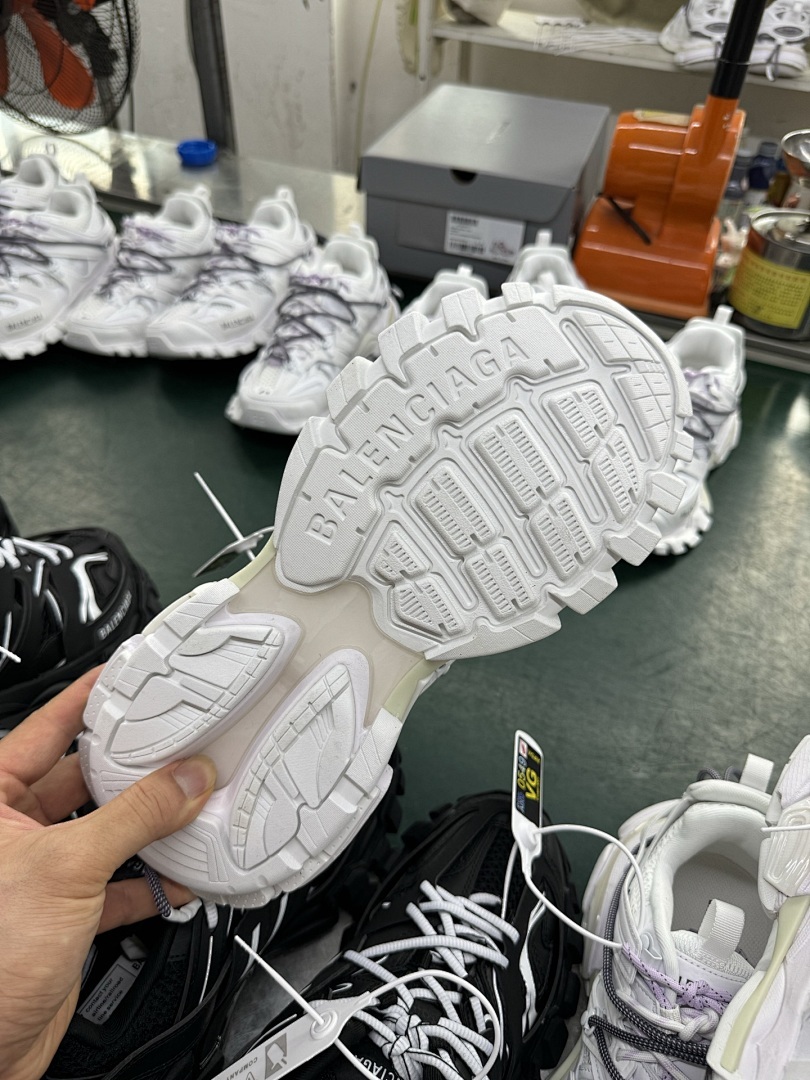 Balenciaga Track Sneaker White - Image 3