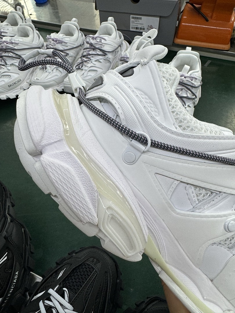 Balenciaga Track Sneaker White - Image 5