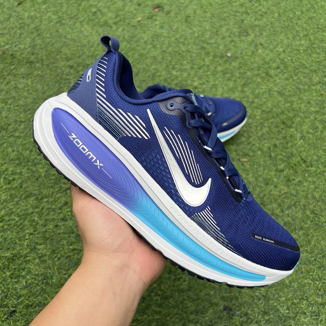 Nike Invincible 3 ZoomX Running Shoes - Image 9