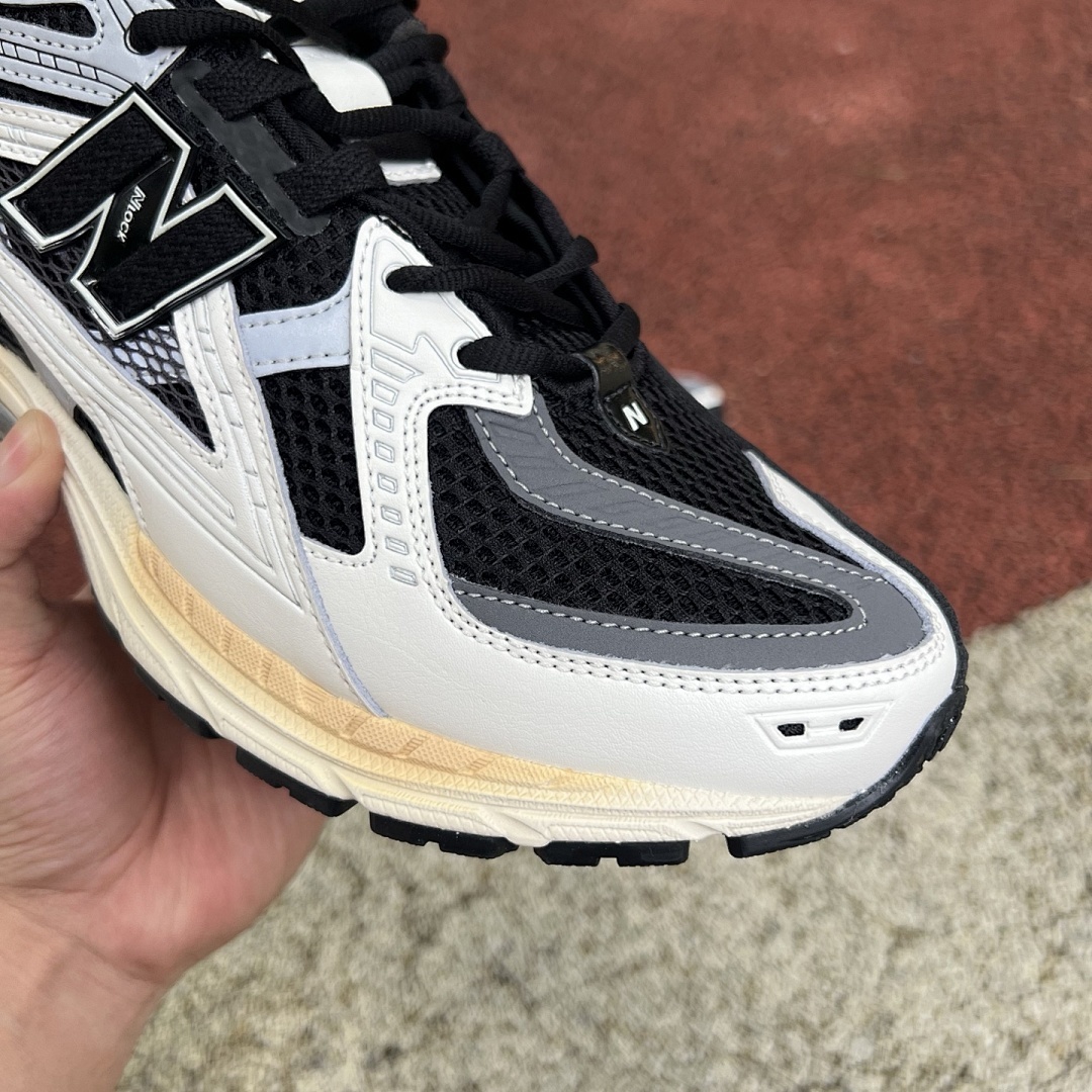 New Balance 1906R Black with White and Silver M1906RBB - Image 3