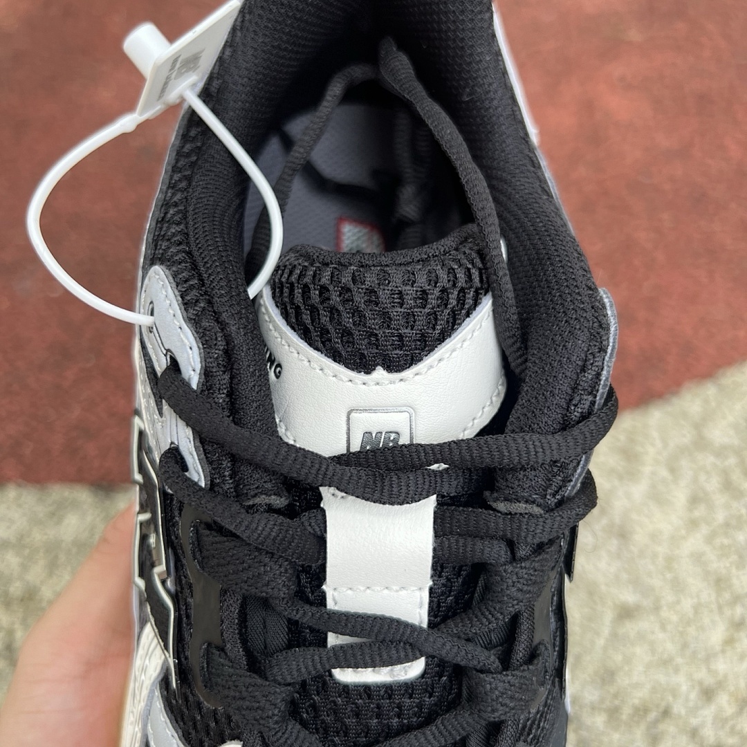 New Balance 1906R Black with White and Silver M1906RBB - Image 5