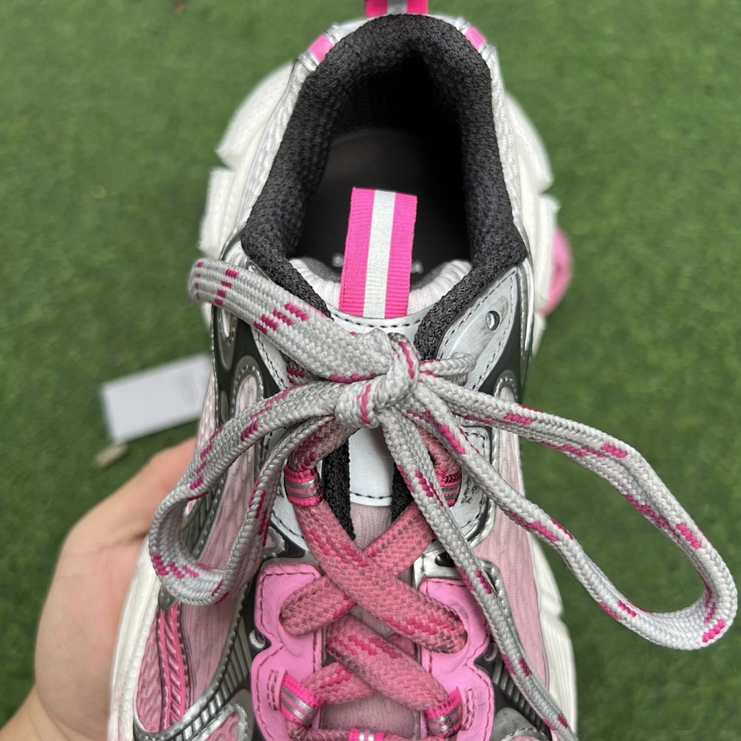 Balenciaga Runner Sneakers Pink Grey - Image 5