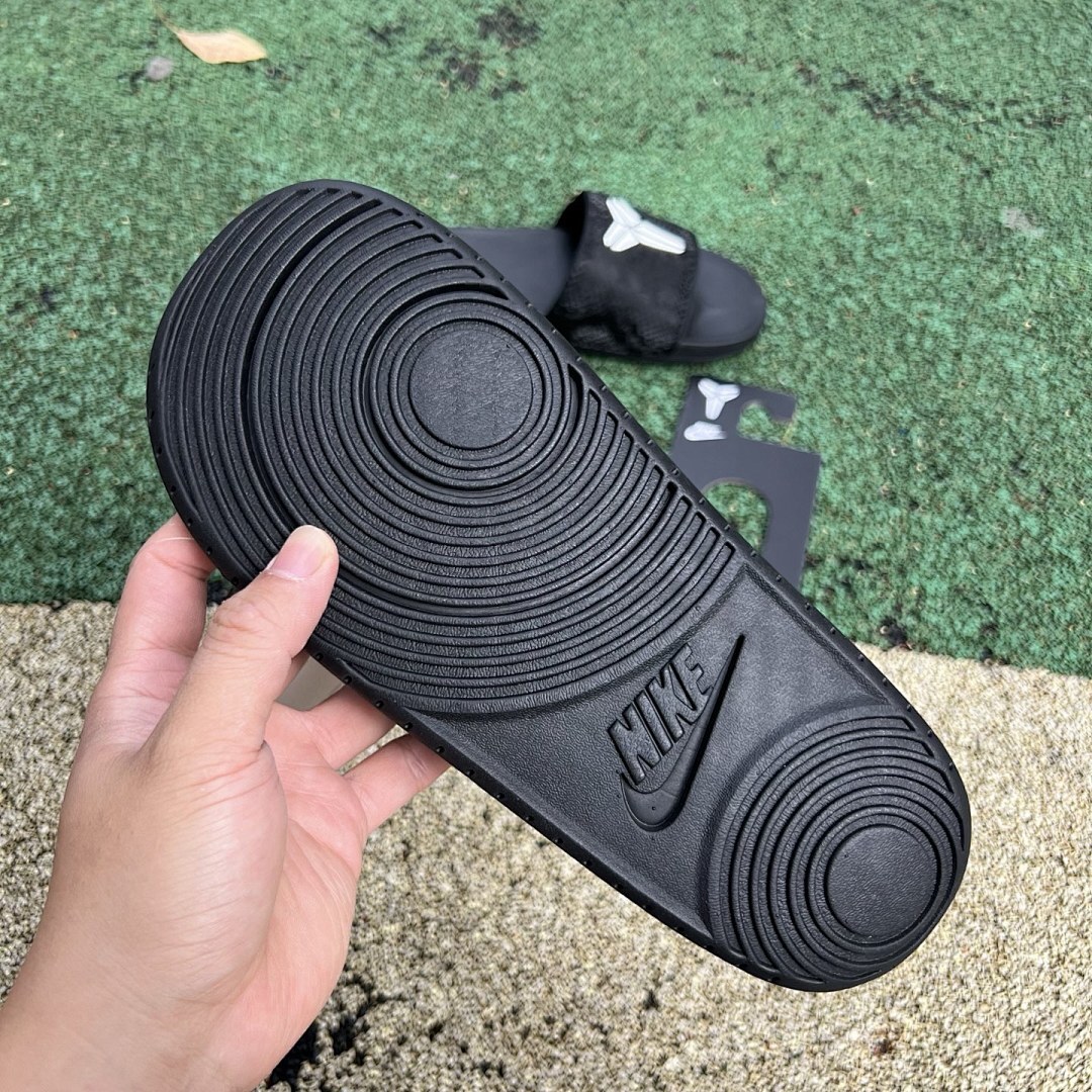 Nike Kobe Bryant Slides Black Mamba - Image 6