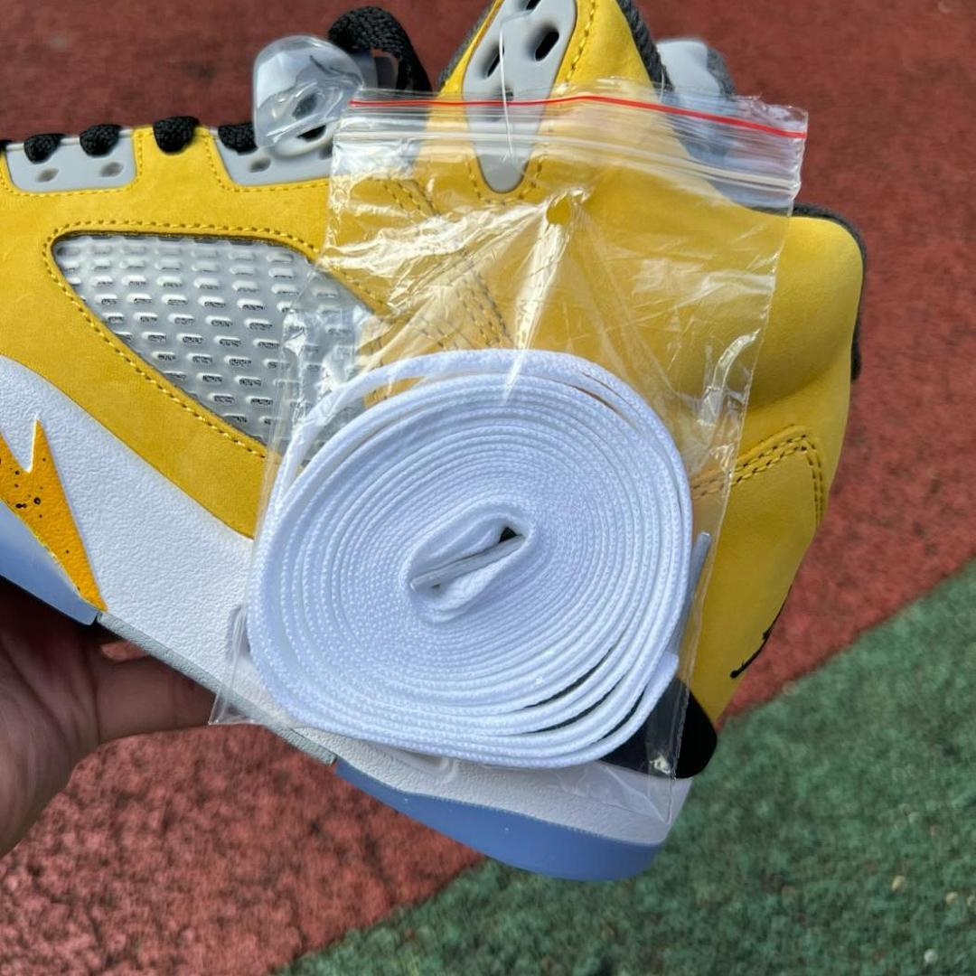 Air Jordan 5 Retro University Gold CT4838-700 - Image 3