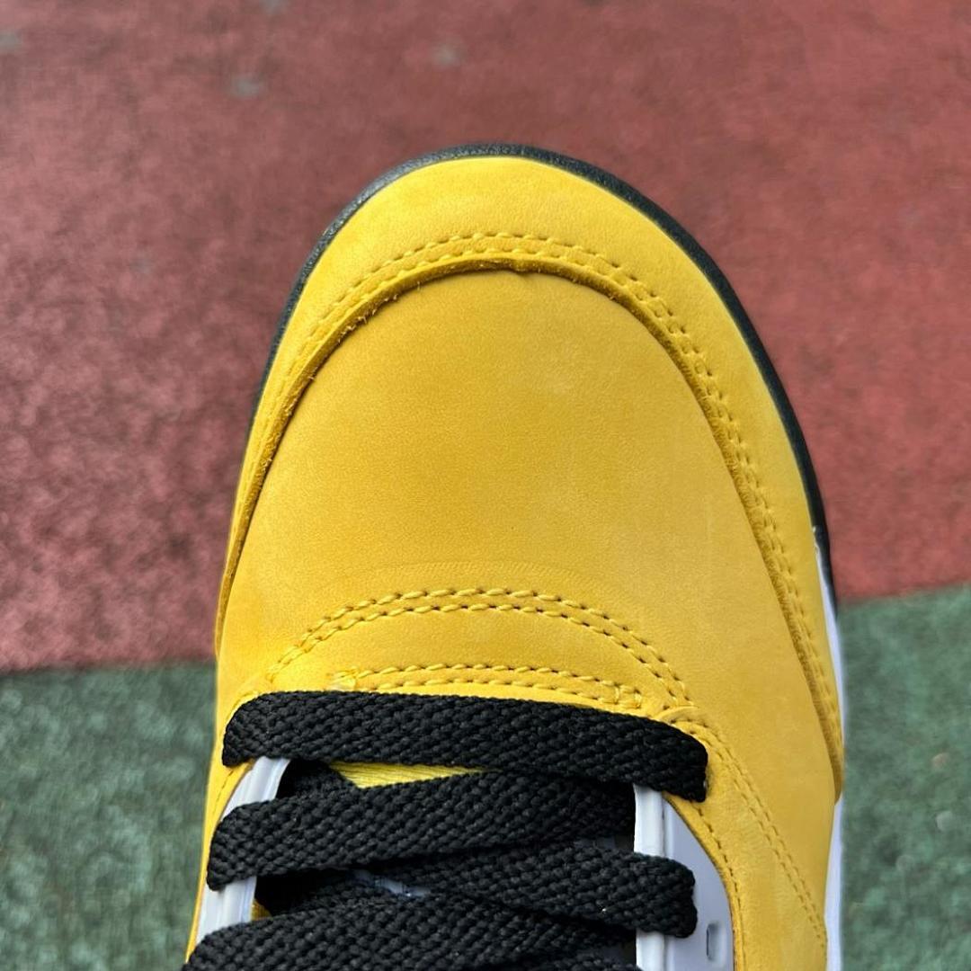 Air Jordan 5 Retro University Gold CT4838-700 - Image 6
