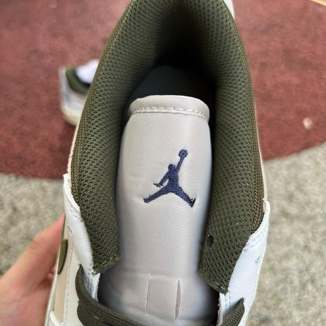 Travis Scott x Nike Air Max 1 - Image 7