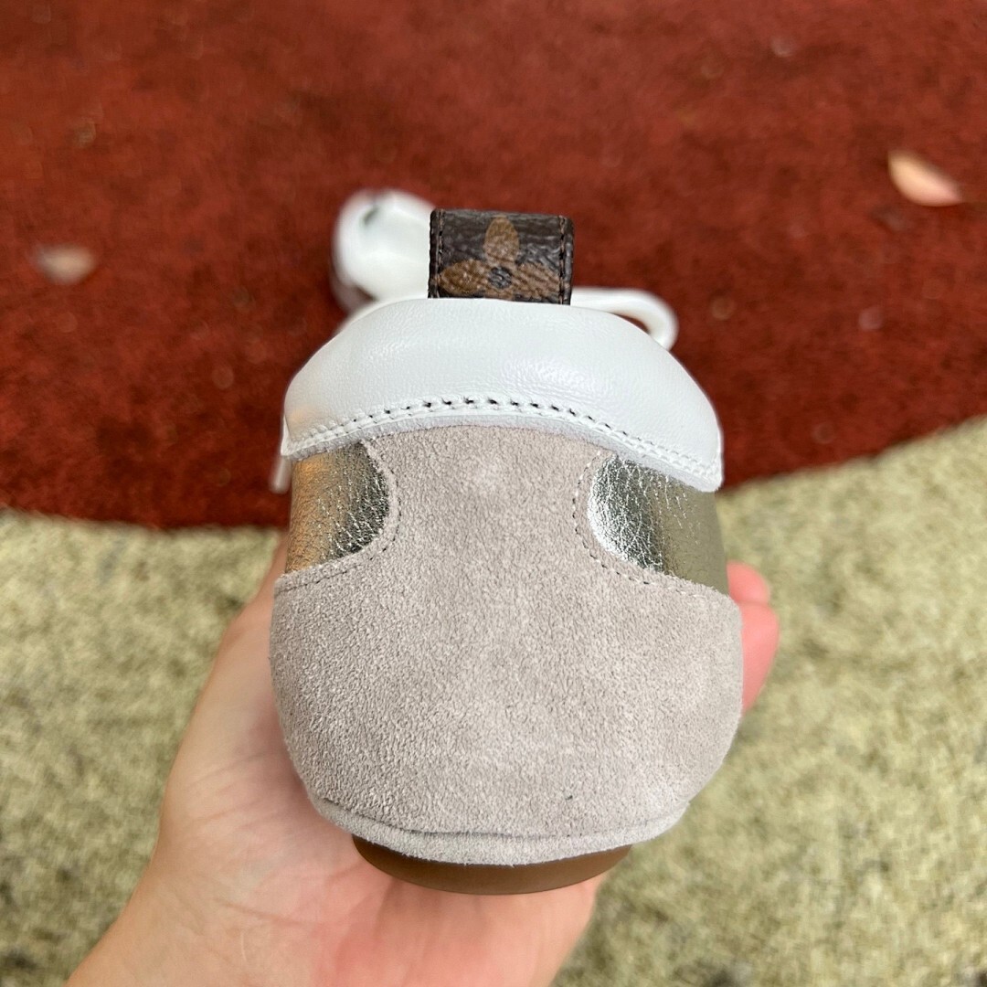 Louis Vuitton Run Away Sneaker Silver Metallic White Beige - Image 8