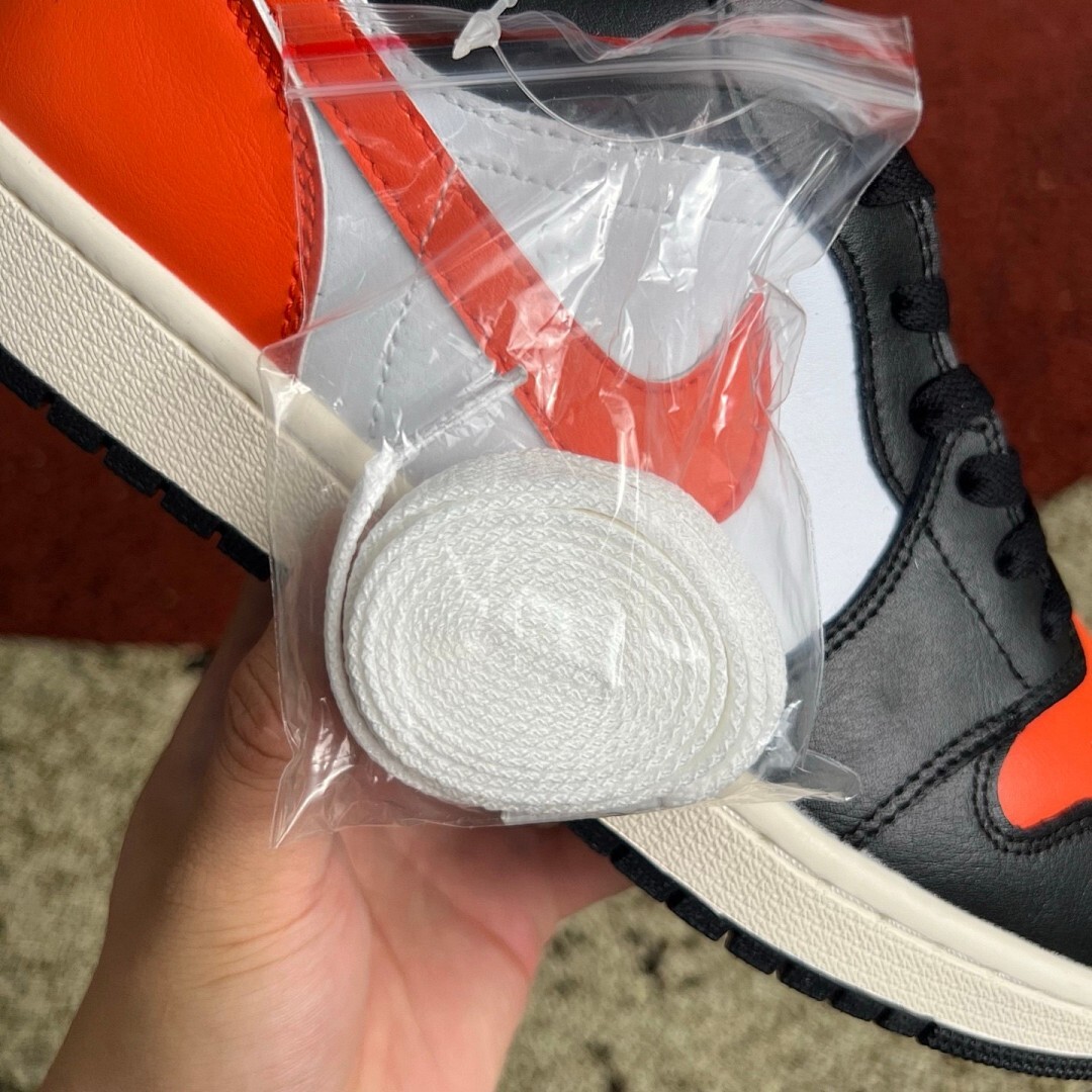 Air Jordan 1 Low Starfish DC0774-100 - Image 3