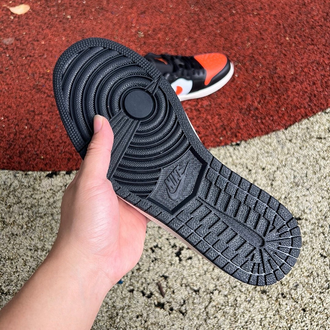 Air Jordan 1 Low Starfish DC0774-100 - Image 7