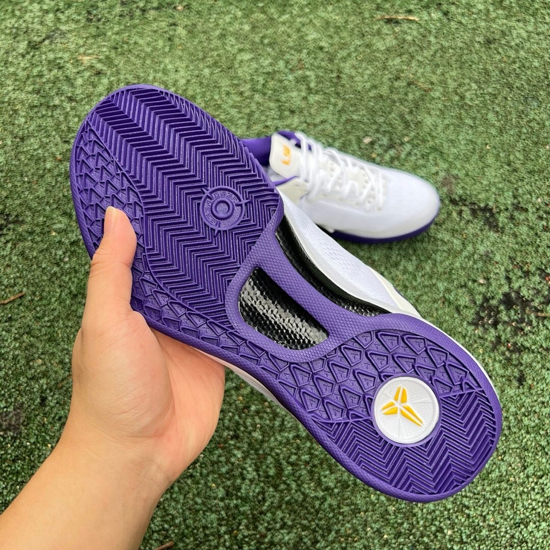 Nike Kobe Mamba Focus White Court Purple University Gold CK6616-100 - Image 17