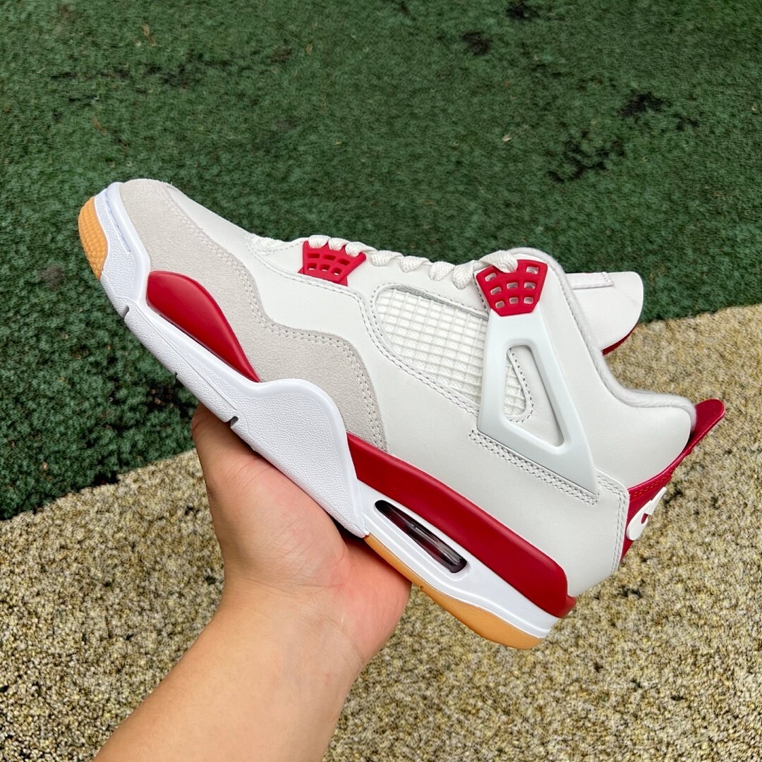 Air Jordan 4 Retro White Fire Red Cement Grey Gum - Image 11