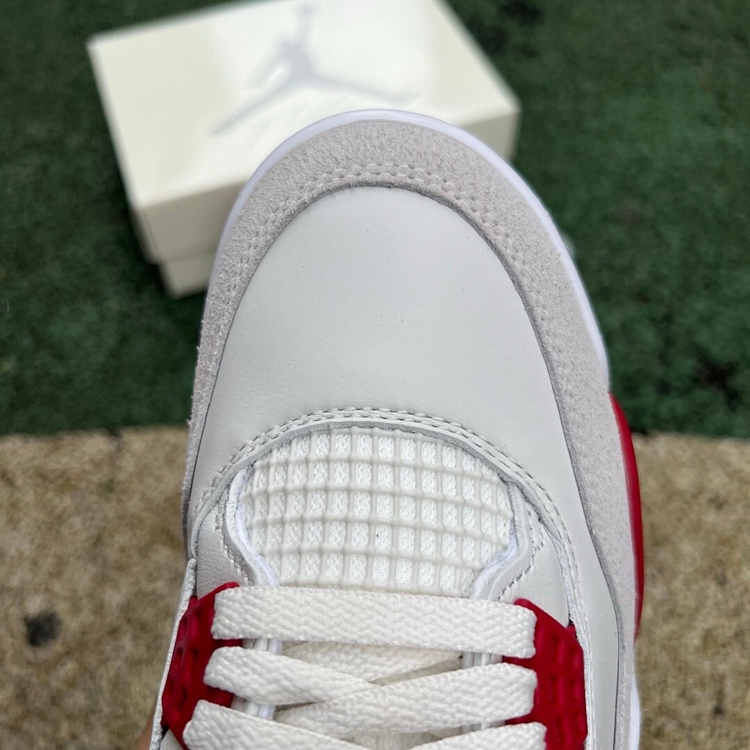 Air Jordan 4 Retro White Fire Red Cement Grey Gum - Image 13