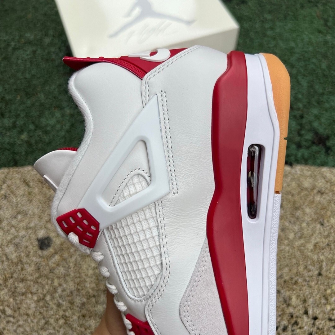 Air Jordan 4 Retro White Fire Red Cement Grey Gum - Image 15