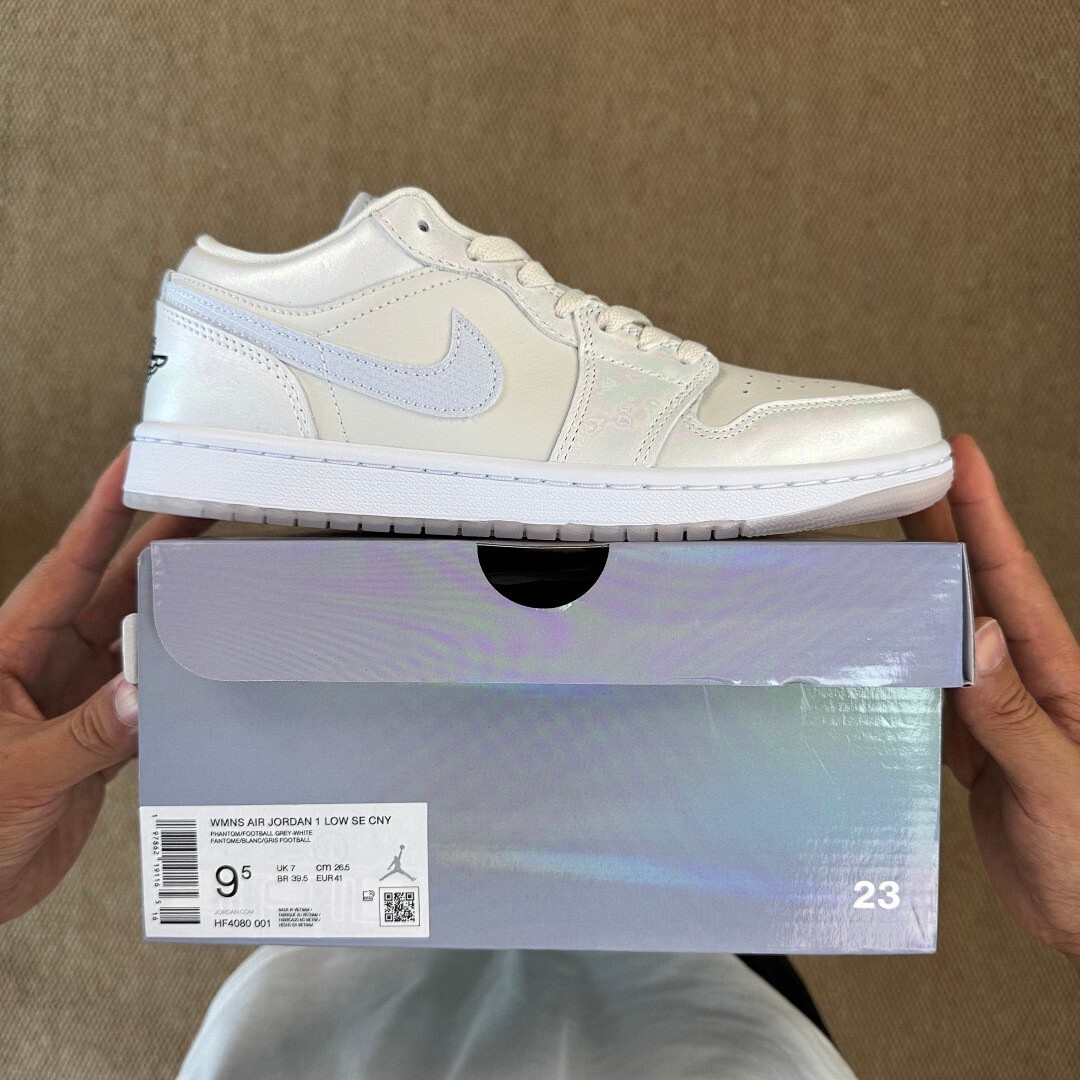 Air Jordan 1 Low SE White Iridescent Pink Foam Light Blue DX4376-180 - Image 3