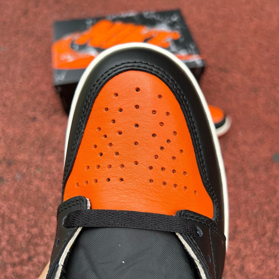 Air Jordan 1 Retro High OG Shattered Backboard 3.0 555088-028 - Image 13