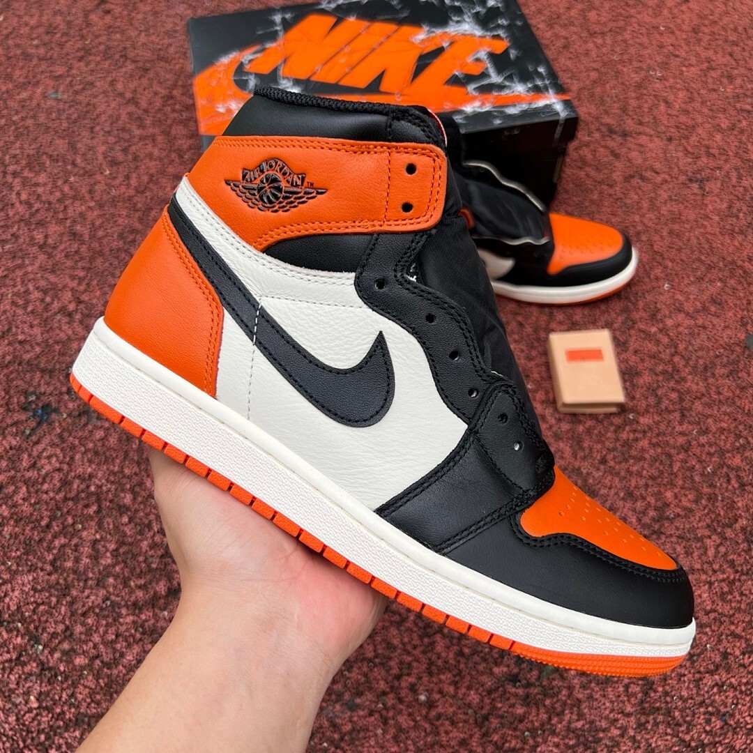 Air Jordan 1 Retro High OG Shattered Backboard 3.0 555088-028 - Image 19