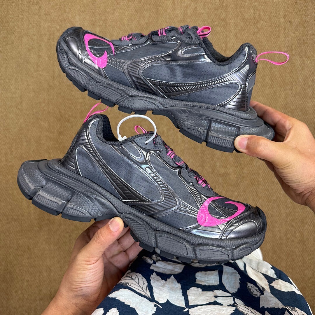 Balenciaga Runner Sneaker Anthracite Metallic Silver Hot Pink - Image 9